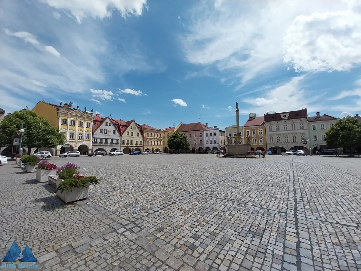 Pronájem obchodního prostoru 22 m²